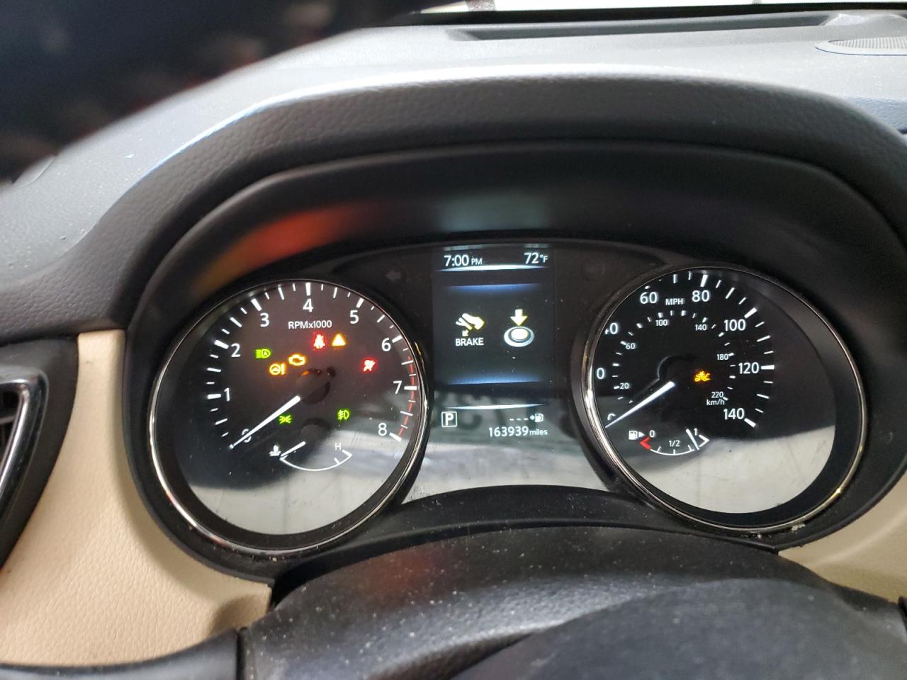 2017 Nissan Rogue S VIN: JN8AT2MV0HW012658 Lot: 81738295