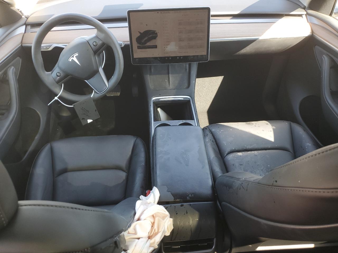 2023 Tesla Model Y VIN: 7SAYGDEE5PF758179 Lot: 84235565