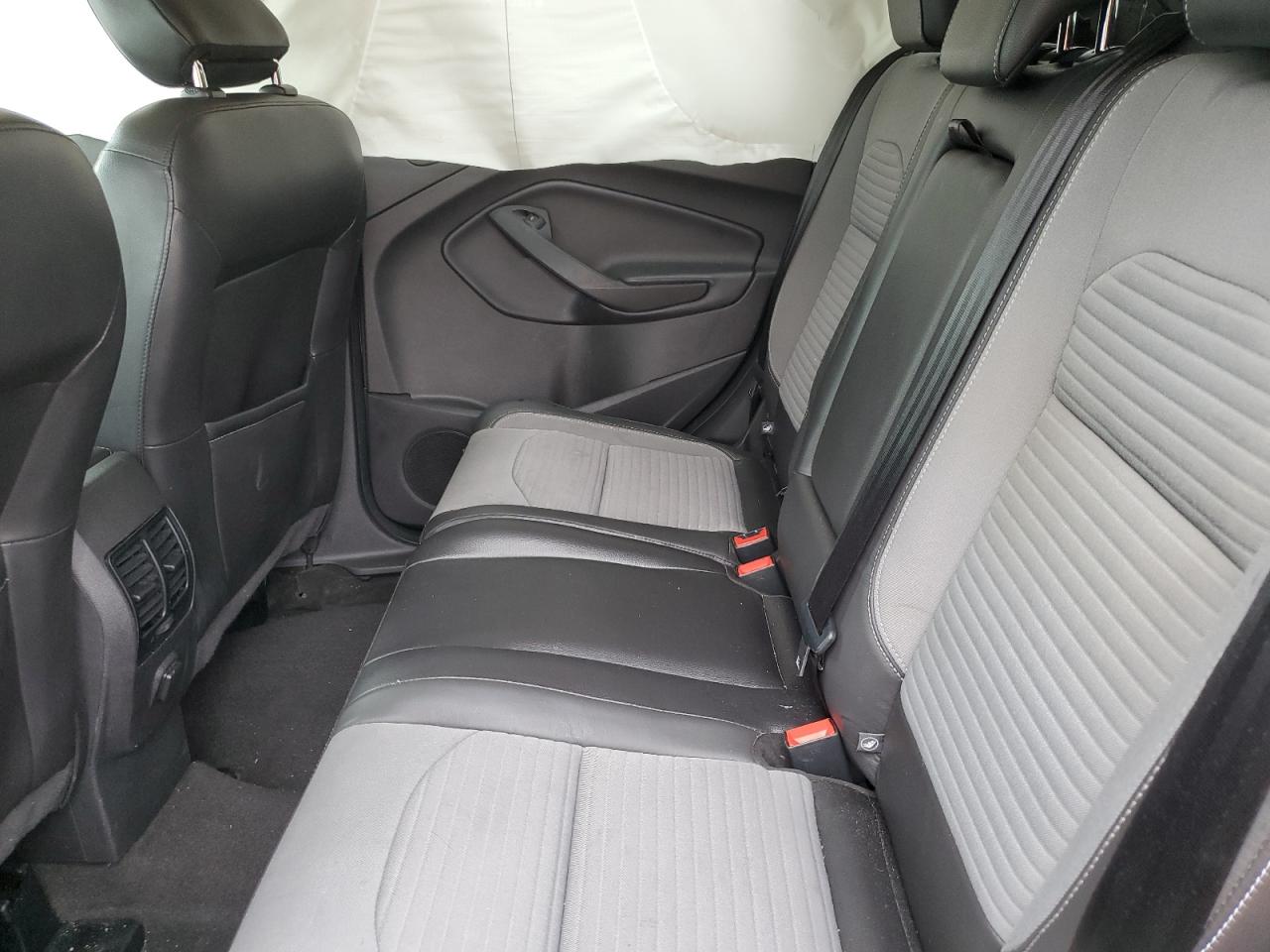 2018 Ford Escape Se VIN: 1FMCU9GD5JUA39333 Lot: 80811775