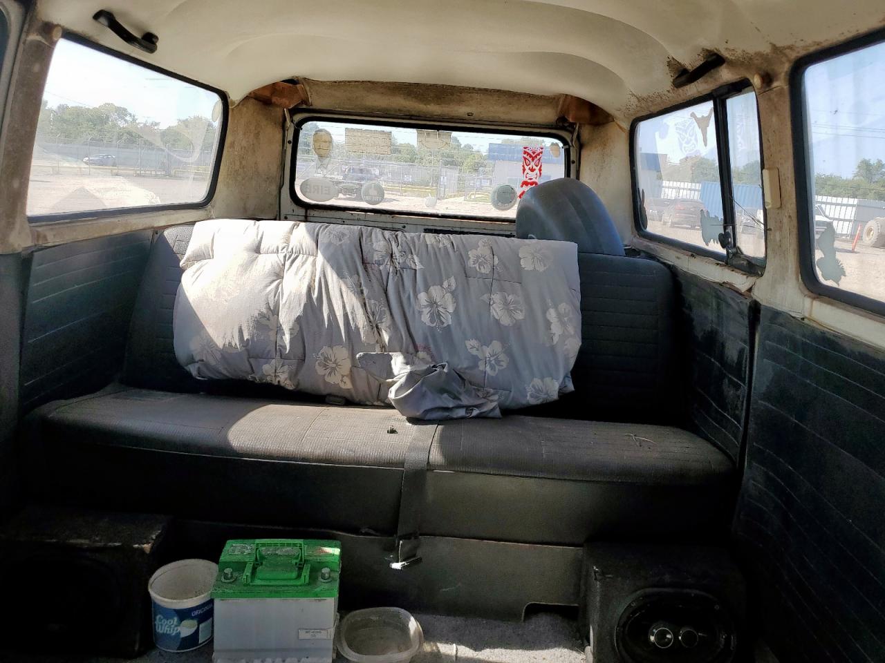 1976 Volkswagen Vanagon VIN: 2262044613 Lot: 80012625