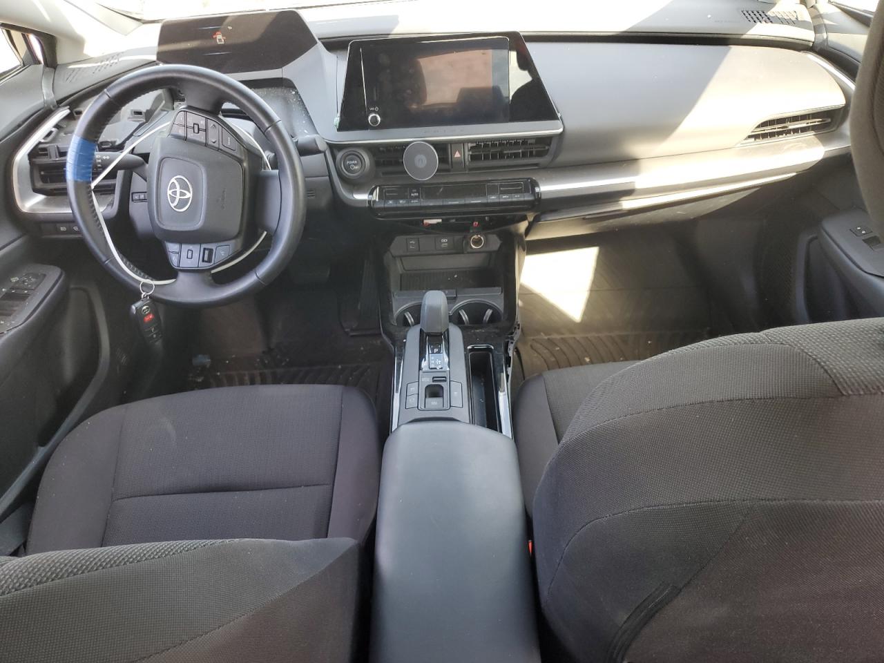 2024 Toyota Prius Le VIN: JTDACAAU6R3037083 Lot: 83825335