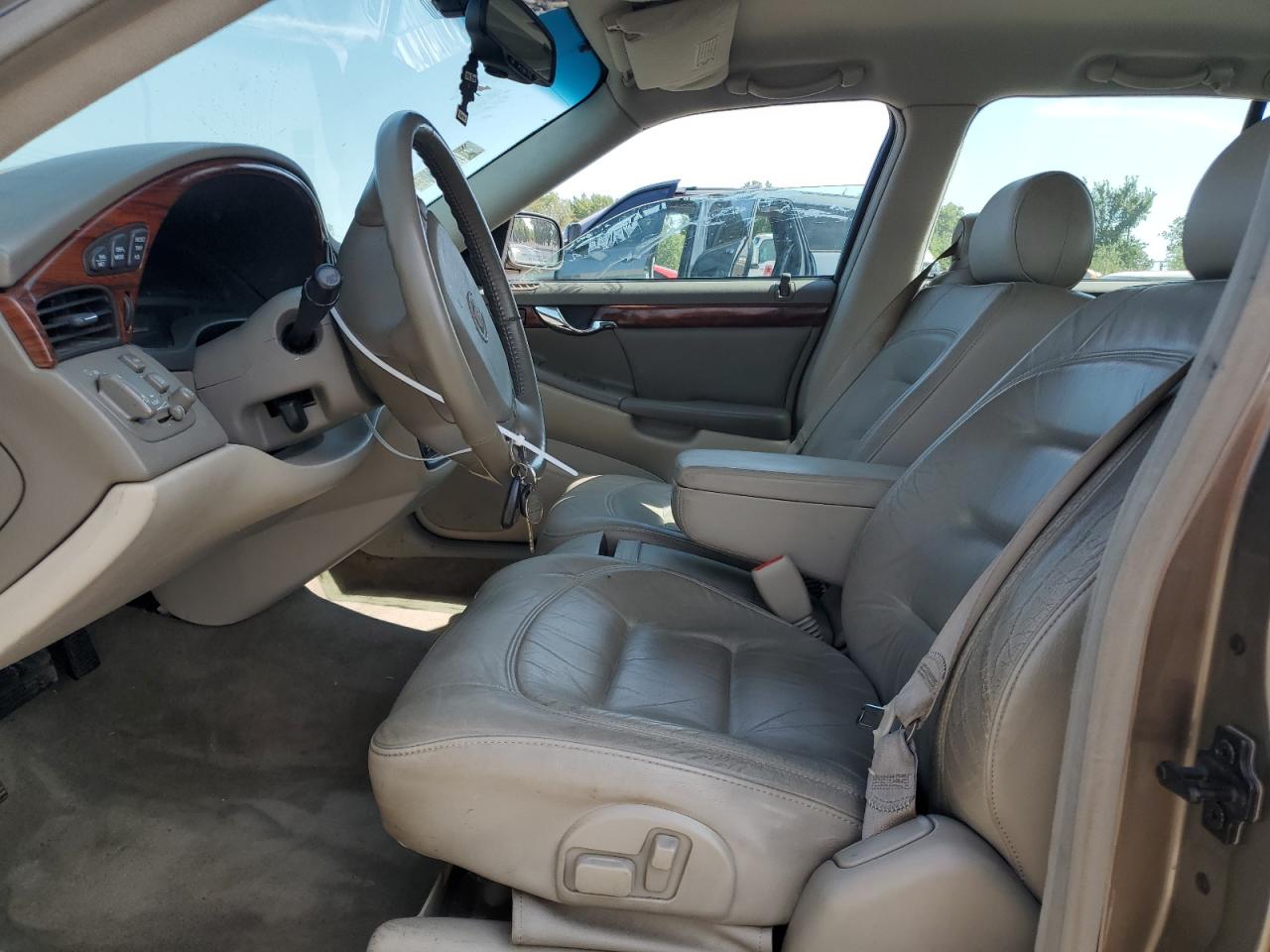 2000 Cadillac Deville VIN: 1G6KD54Y5YU293475 Lot: 81501775