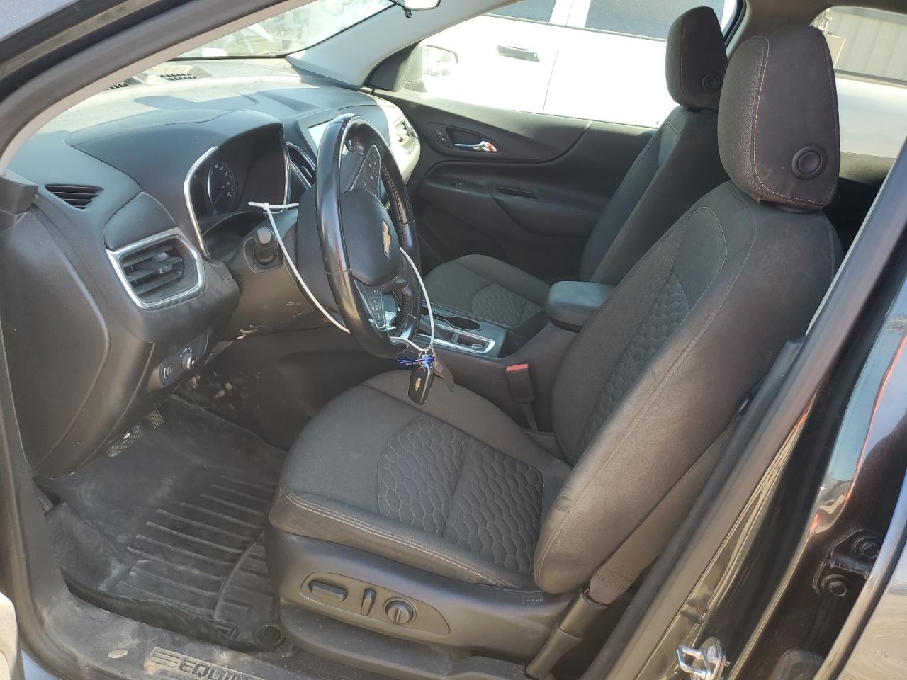 2019 Chevrolet Equinox Lt VIN: 3GNAXJEV0KS614883 Lot: 81861345