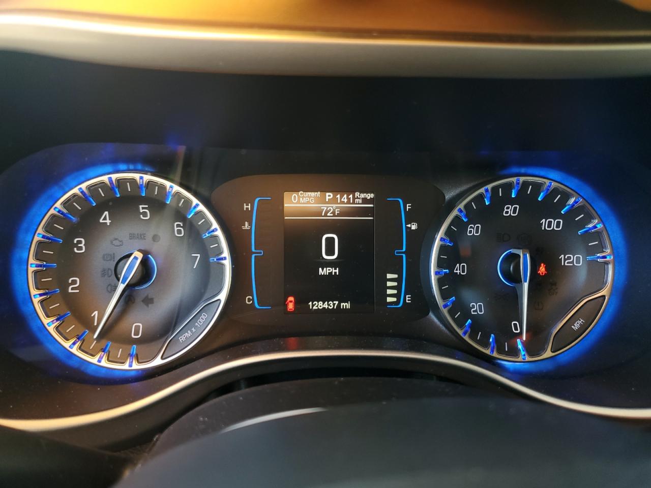 2017 Chrysler Pacifica Touring VIN: 2C4RC1DGXHR588888 Lot: 71457985