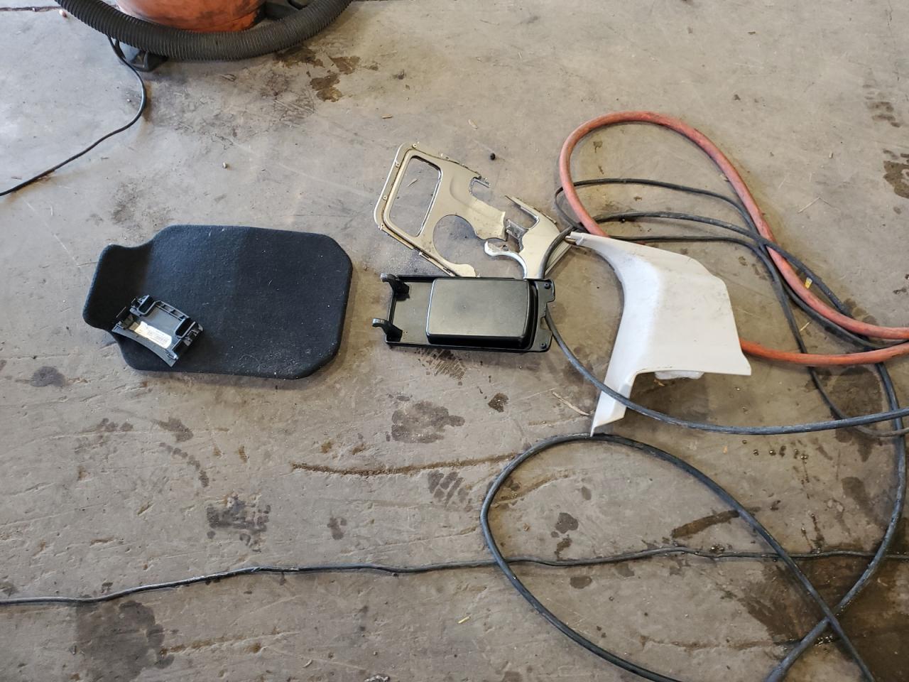 2014 Jeep Grand Cherokee Limited VIN: 1C4RJFBG4EC114395 Lot: 83860225