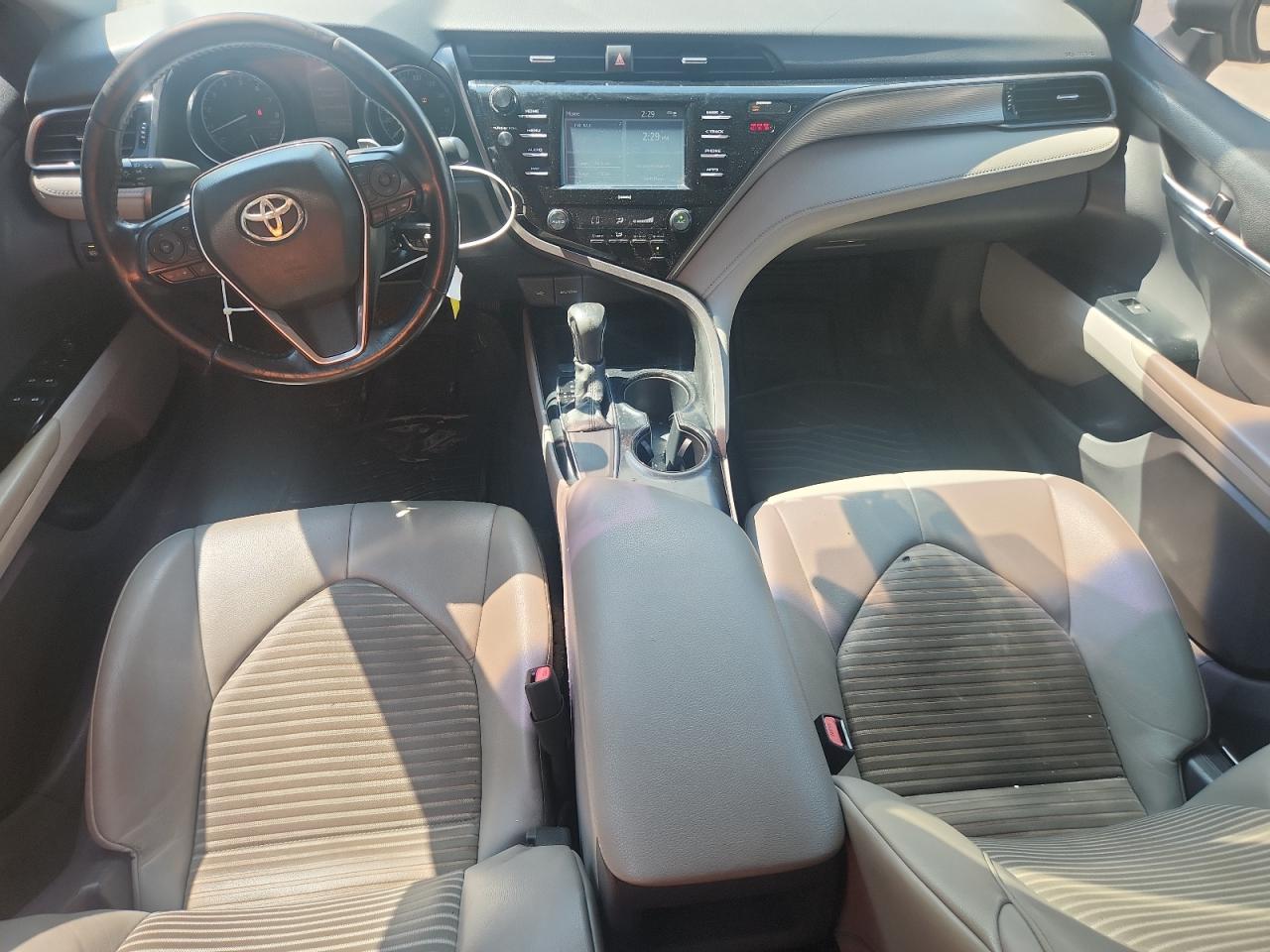 2020 Toyota Camry Se VIN: 4T1G11AK4LU360043 Lot: 70980125