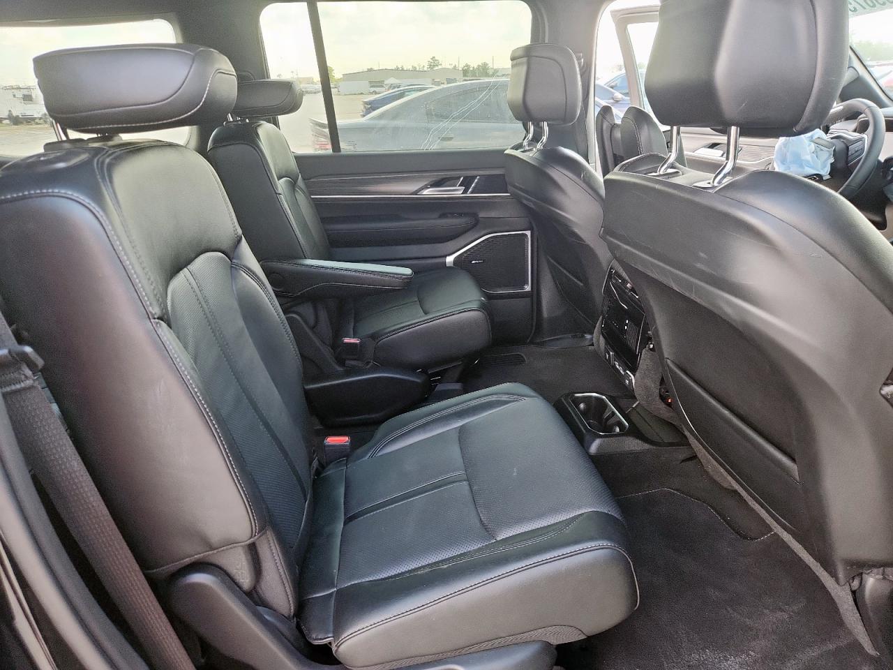 2024 Jeep Wagoneer Series Iii VIN: 1C4SJVDP7RS170450 Lot: 82039675