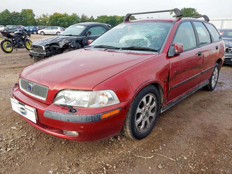 2000 VOLVO V40 XS AUTO  for sale at Copart COLCHESTER