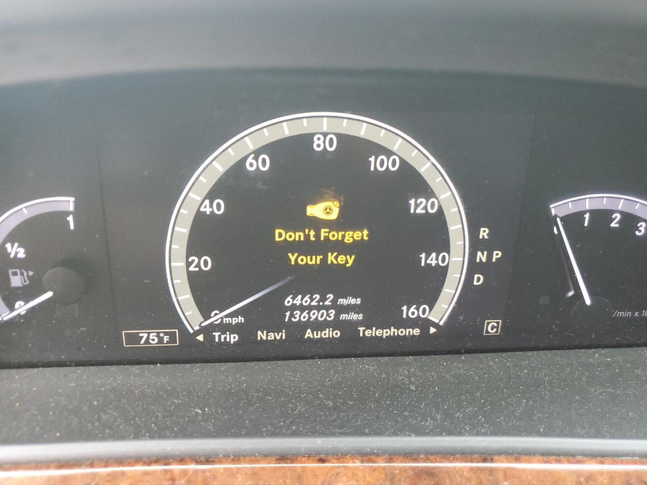 2010 Mercedes-Benz S 400 VIN: WDDNG9FB0AA300590 Lot: 82142385