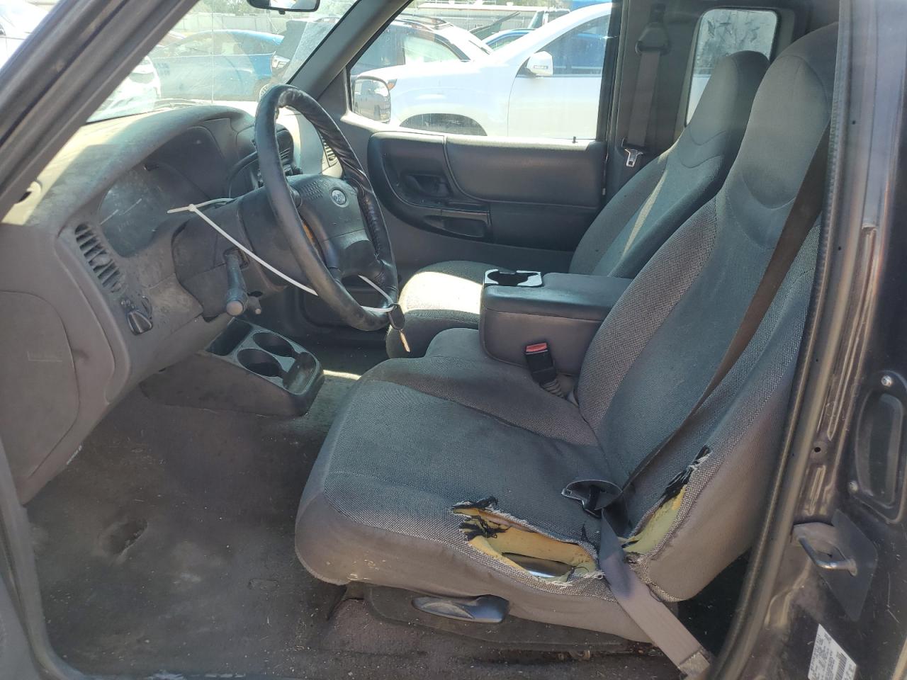2002 Ford Ranger Super Cab VIN: 1FTYR44U32PB00701 Lot: 80403625