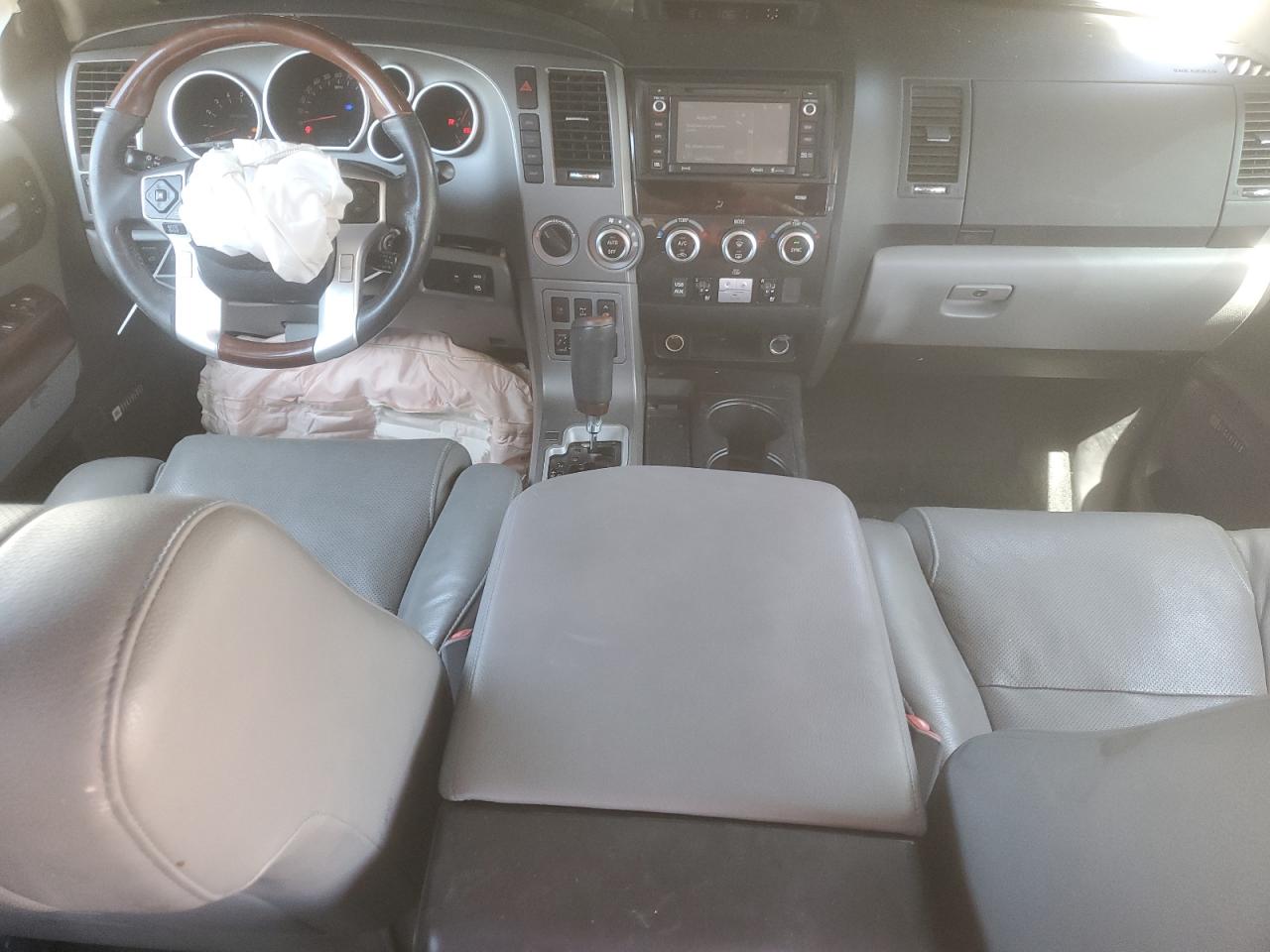2016 Toyota Sequoia Platinum VIN: 5TDDW5G13GS145679 Lot: 80874435