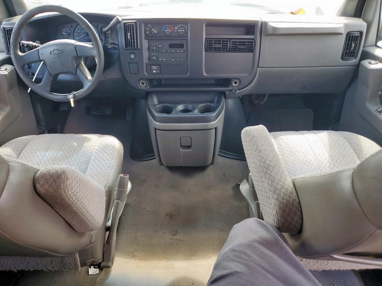 2003 Chevrolet Express G3500 VIN: 1GAHG39U531200322 Lot: 89706785