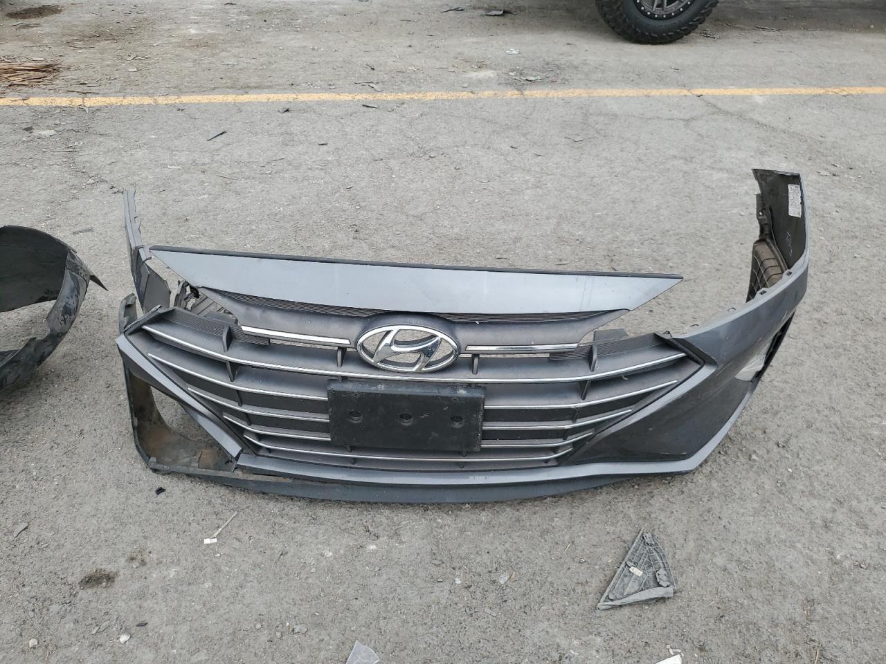 2019 Hyundai Elantra Sel VIN: 5NPD84LF8KH407913 Lot: 71484065