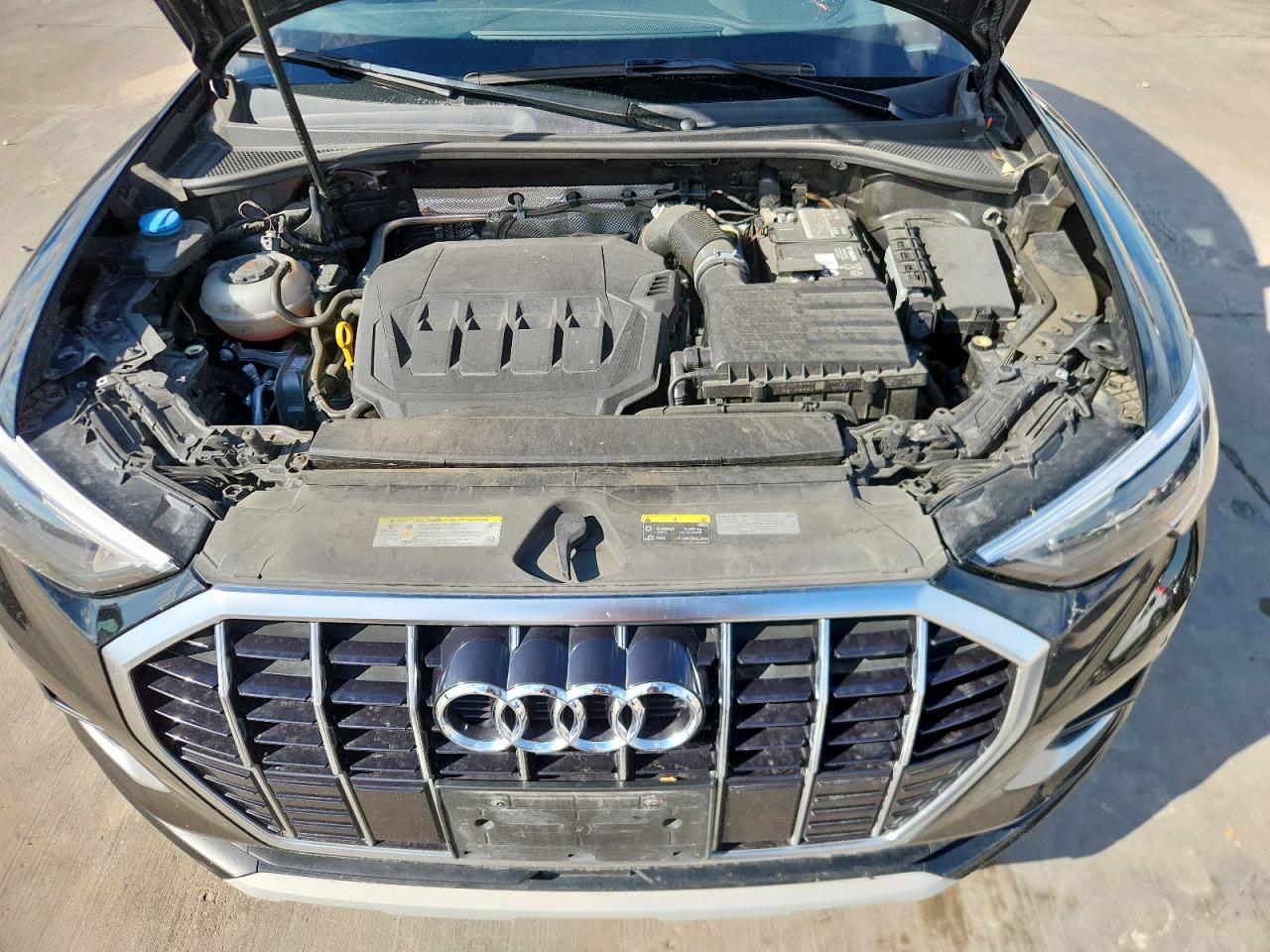 2020 Audi Q3 Premium VIN: WA1AECF35L1122046 Lot: 83785525