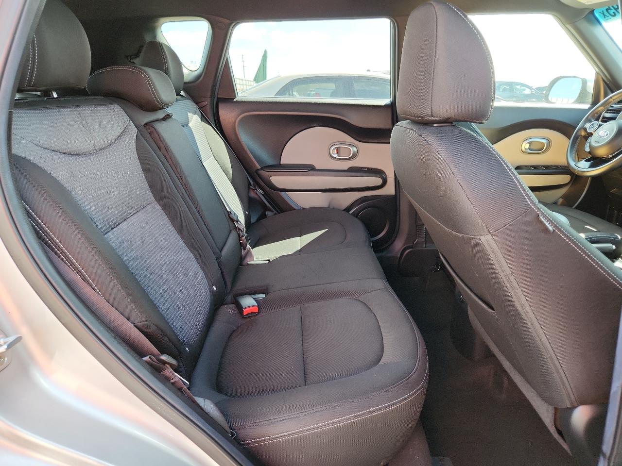 2017 Kia Soul + VIN: KNDJP3A55H7414065 Lot: 80575095