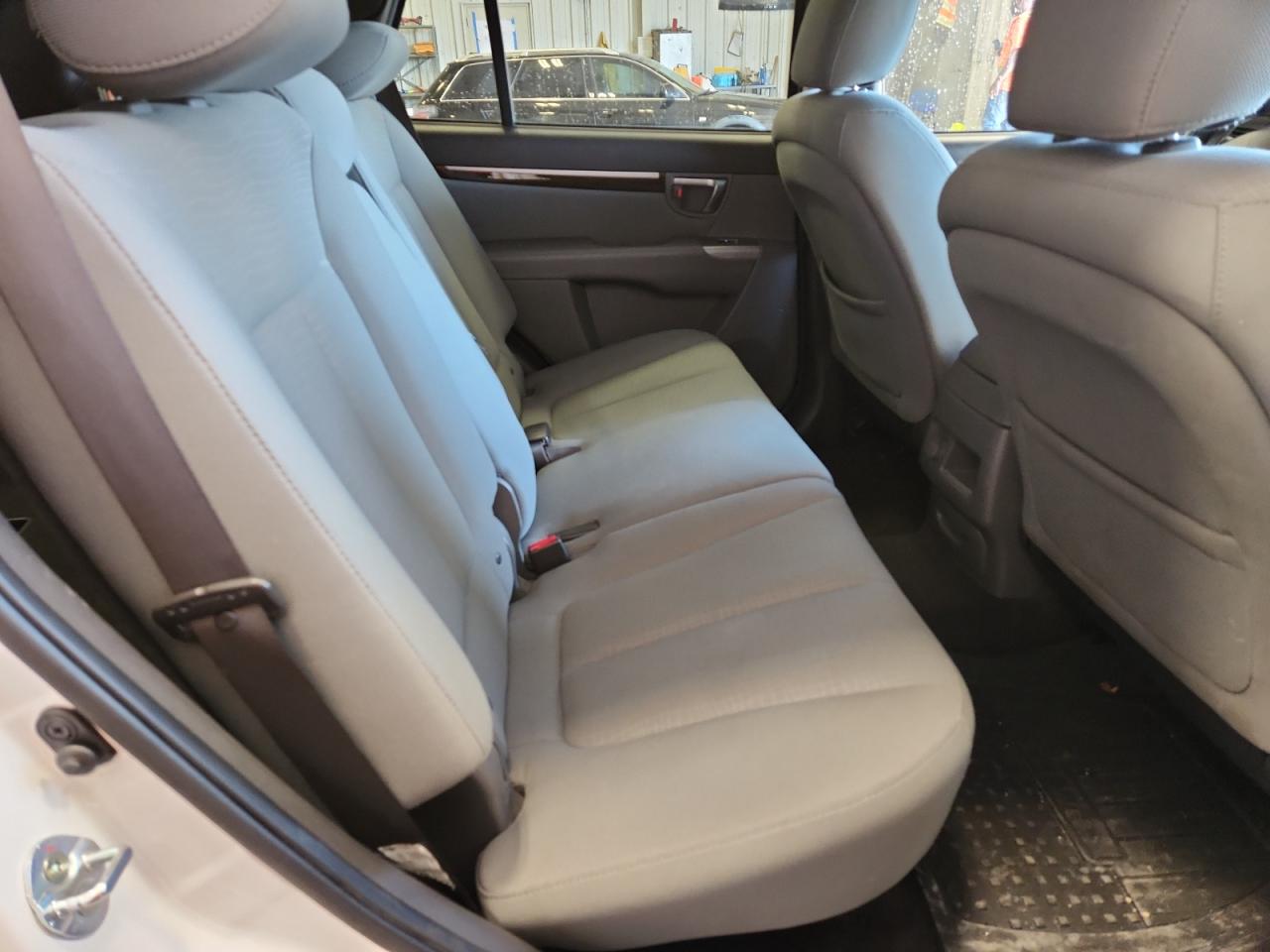 2012 Hyundai Santa Fe Gls VIN: 5XYZGDAB0CG146262 Lot: 80094915