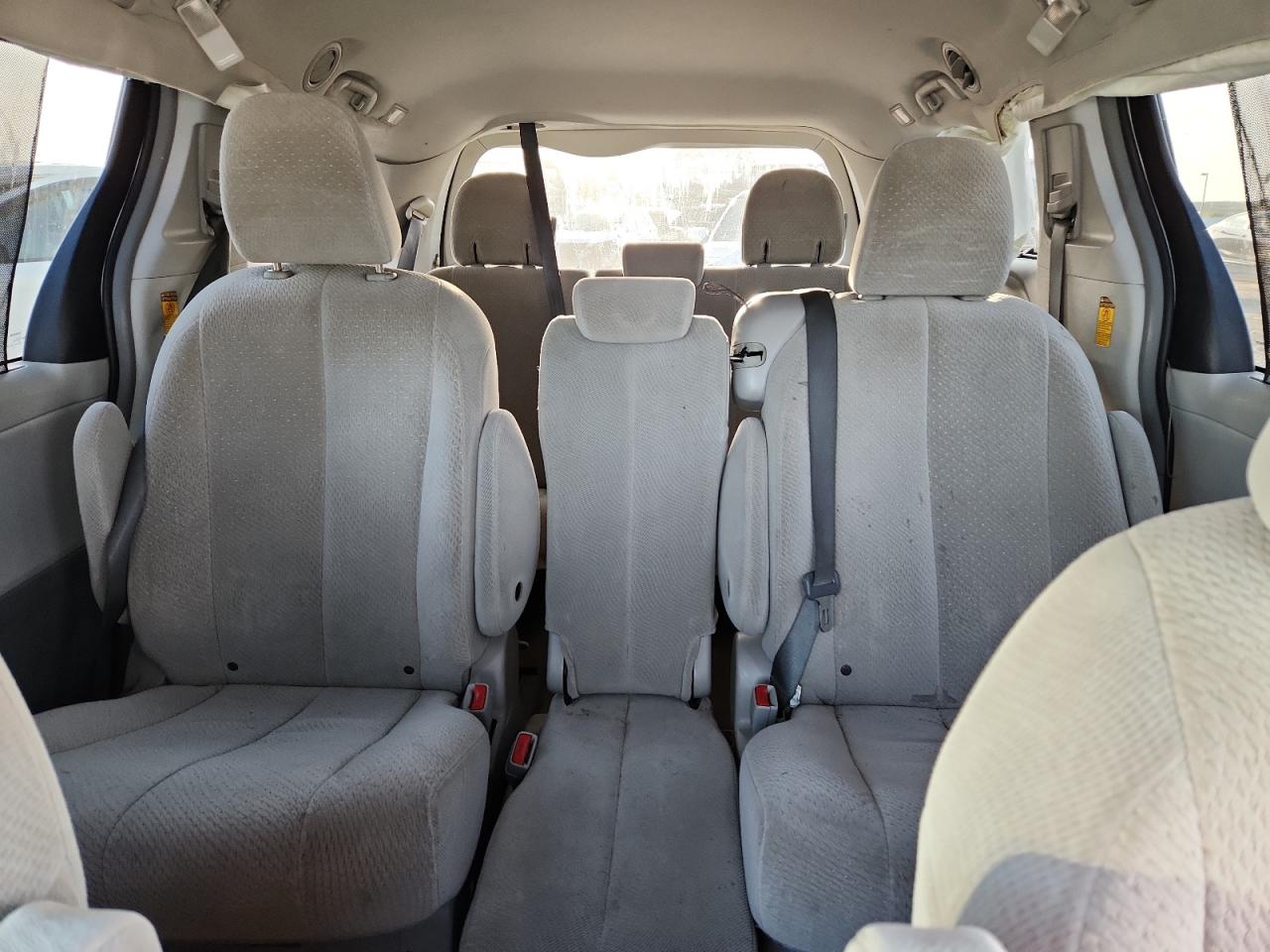 2014 Toyota Sienna Le VIN: 5TDKK3DC6ES487489 Lot: 81953395