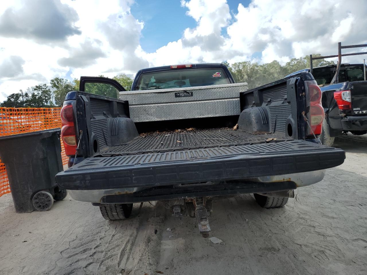 2005 Chevrolet Silverado K1500 VIN: 1GCEK14V35Z285999 Lot: 84040875