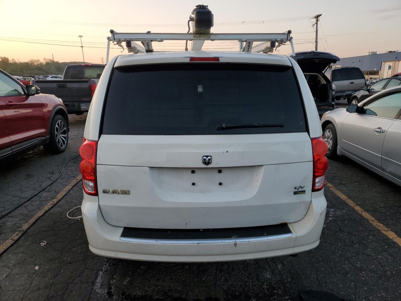 2013 Ram Tradesman VIN: 2C4JRGAG8DR658515 Lot: 71232865