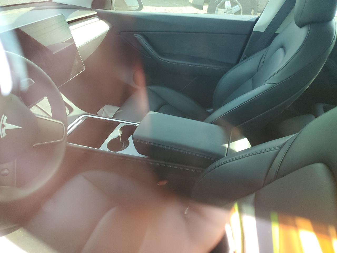 2022 Tesla Model Y VIN: 7SAYGDEF4NF444433 Lot: 71885595