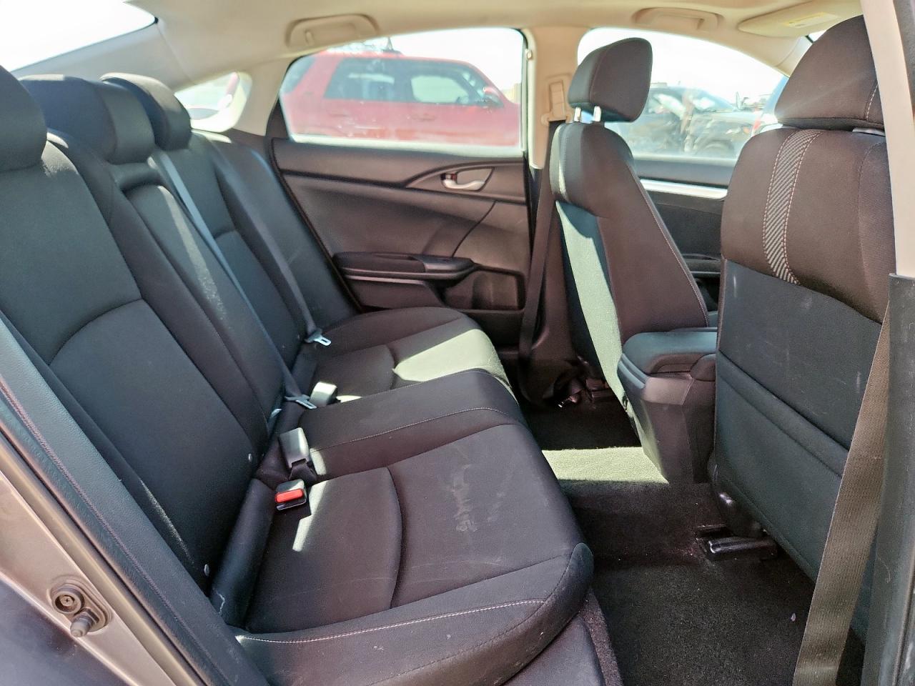 2018 Honda Civic Ex VIN: 2HGFC2F79JH565962 Lot: 71372085