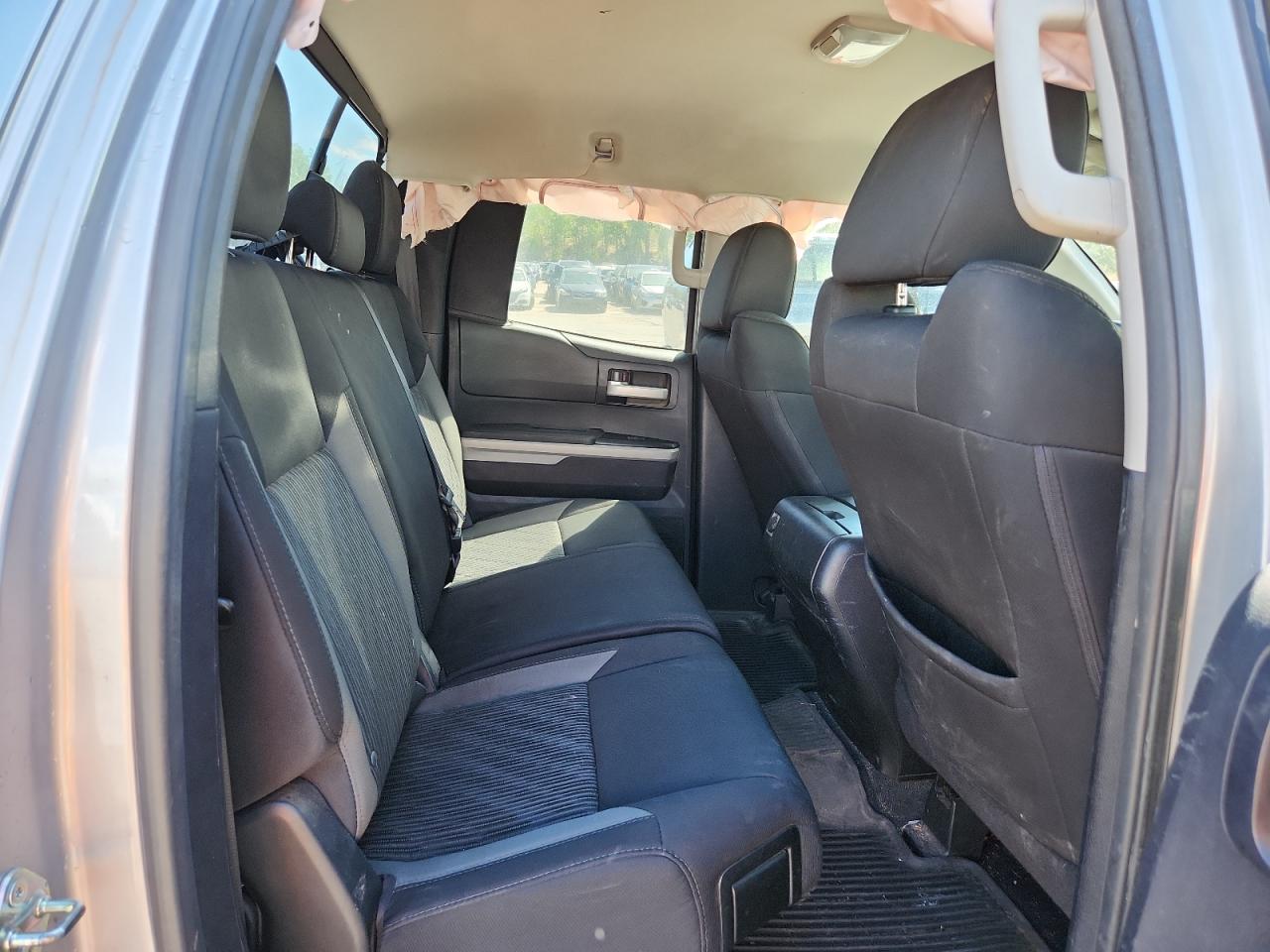 2015 Toyota Tundra Double Cab Sr VIN: 5TFUW5F12FX451671 Lot: 80405525