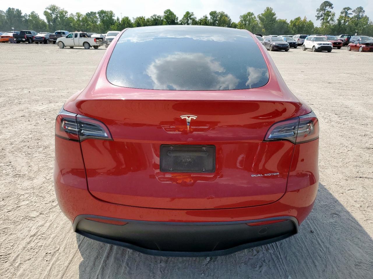 2022 Tesla Model Y VIN: 7SAYGDEE9NA019357 Lot: 81421485