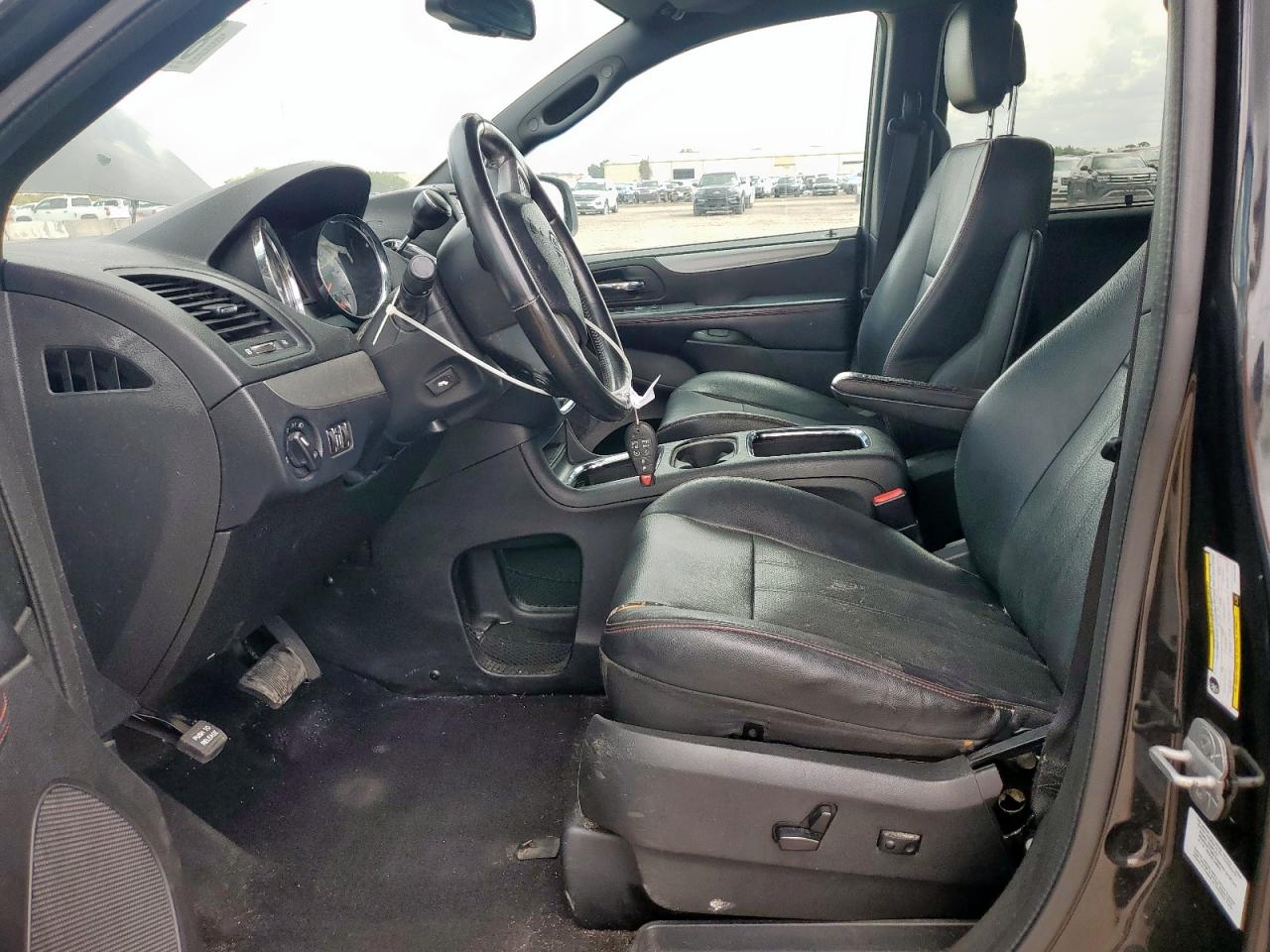 2012 Dodge Grand Caravan R/T VIN: 2C4RDGEG1CR244406 Lot: 81571215