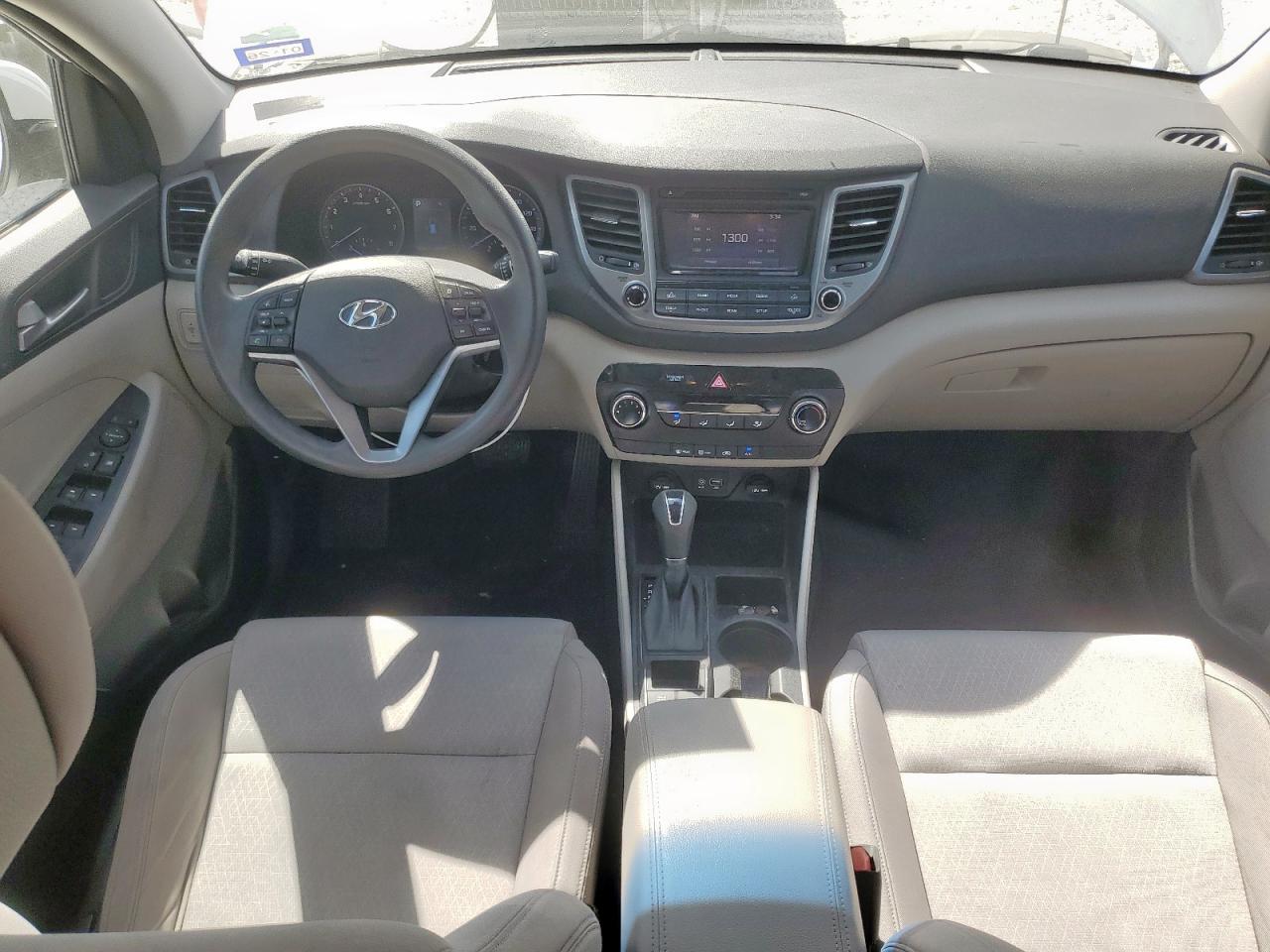 2016 Hyundai Tucson Se VIN: KM8J23A44GU195097 Lot: 82129865
