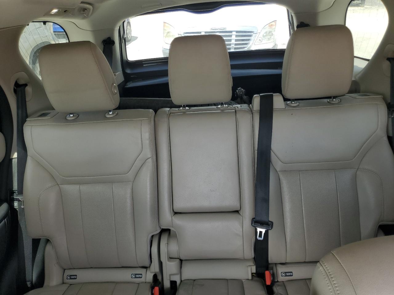 2017 Land Rover Discovery Hse VIN: SALRRBBV1HA042998 Lot: 81615955