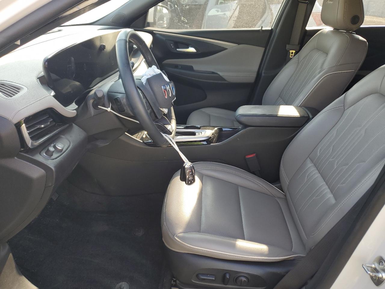 2024 Buick Envista Avenir VIN: KL47LCE27RB027449 Lot: 80218475