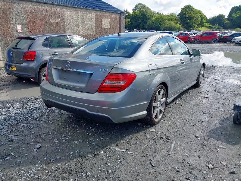 2011 MERCEDES-BENZ C220 AMG SPORT ED125 CDI 