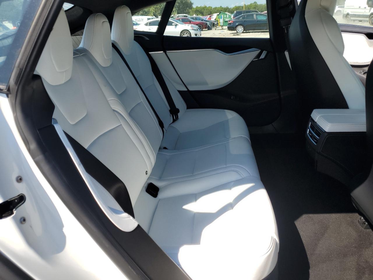 2017 Tesla Model S VIN: 5YJSA1E45HF212218 Lot: 83811765