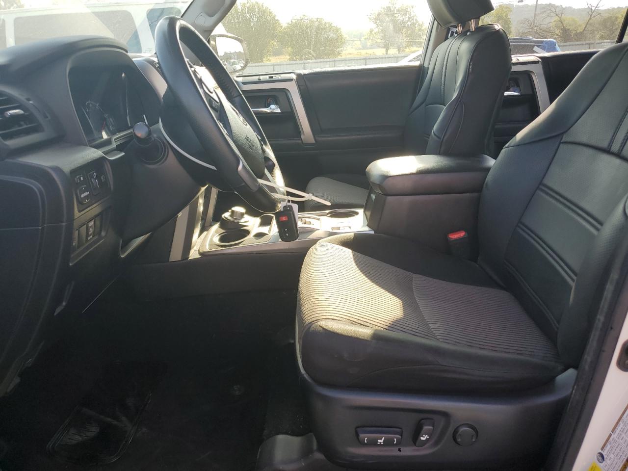 2021 Toyota 4Runner Sr5/Sr5 Premium VIN: JTEMU5JR6M5941280 Lot: 81087595