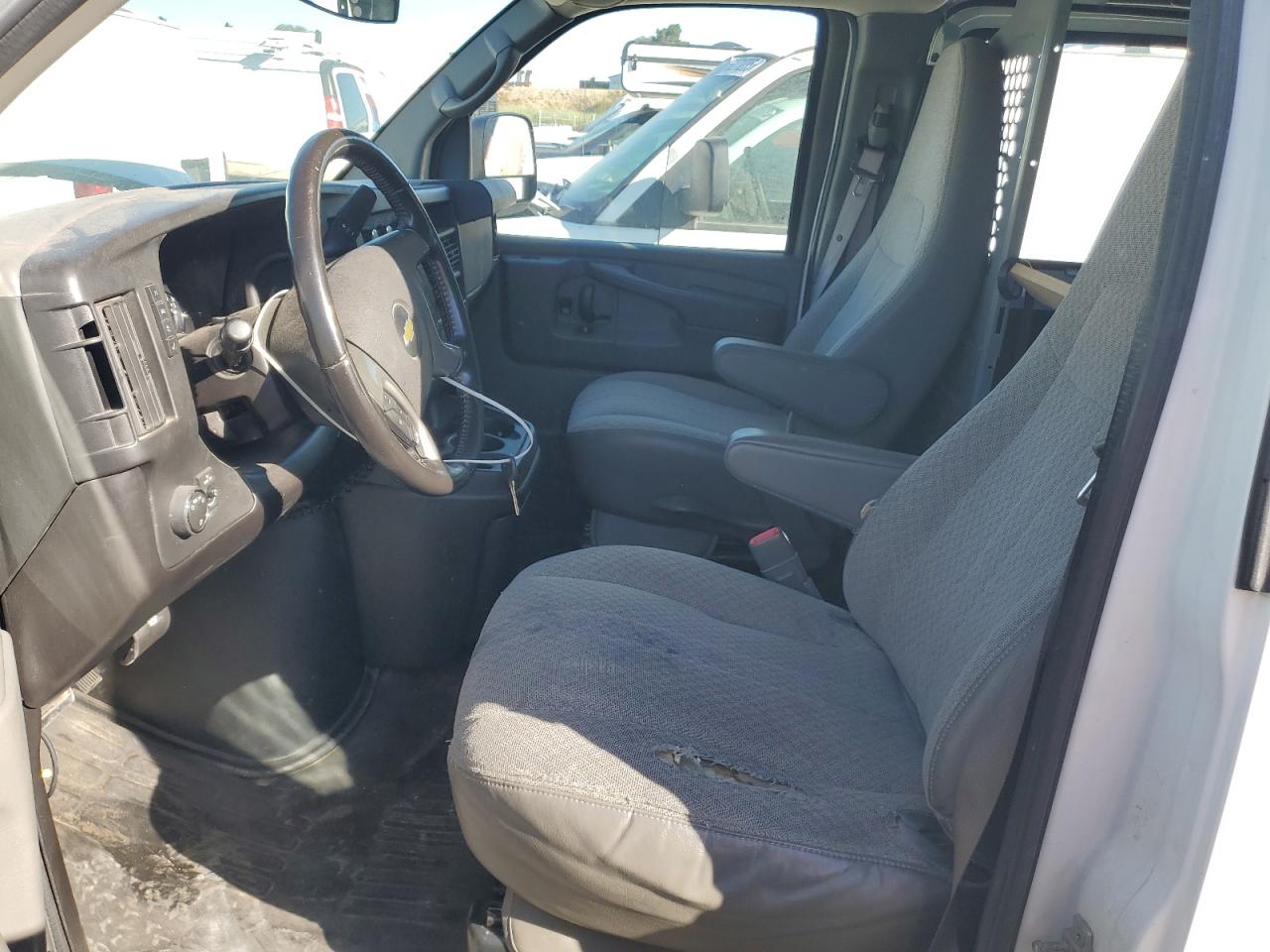 2013 Chevrolet Express G2500 VIN: 1GCWGGCG6D1122658 Lot: 81047535