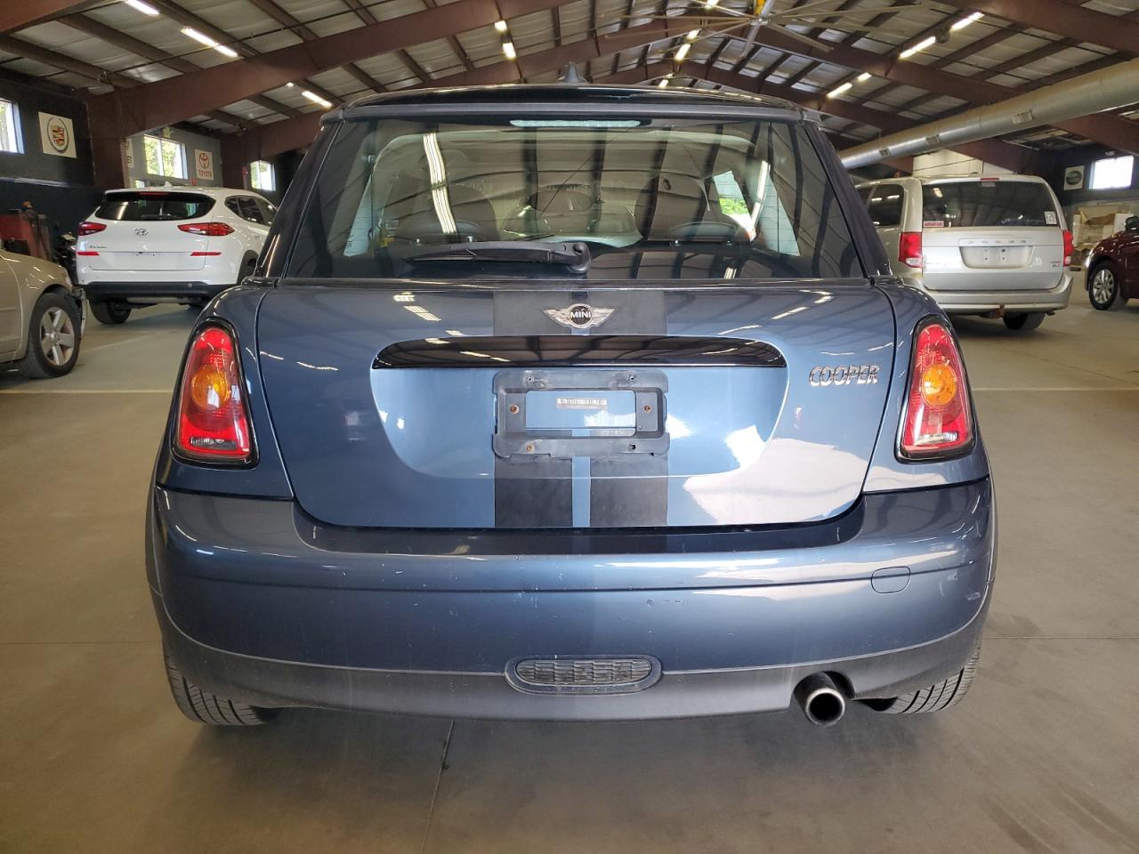 2010 Mini Cooper VIN: WMWMF3C52ATZ27605 Lot: 80516925
