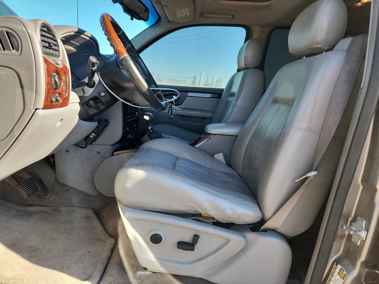 2005 GMC Envoy Denali Xl VIN: 1GKET66M556204554 Lot: 84294285