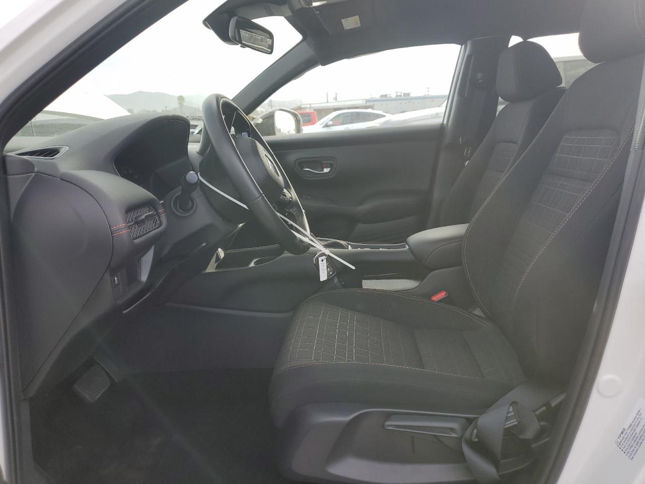 2025 Honda Hr-V Sport VIN: 3CZRZ2H51SM761087 Lot: 83827045