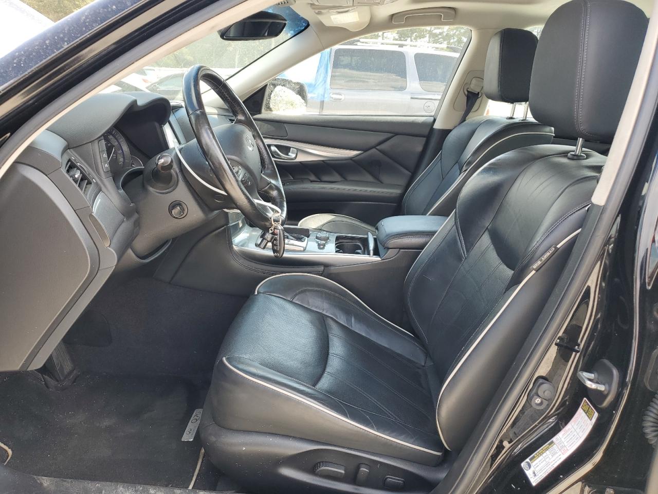 2017 Infiniti Q70 3.7 VIN: JN1BY1AR7HM770269 Lot: 81227045