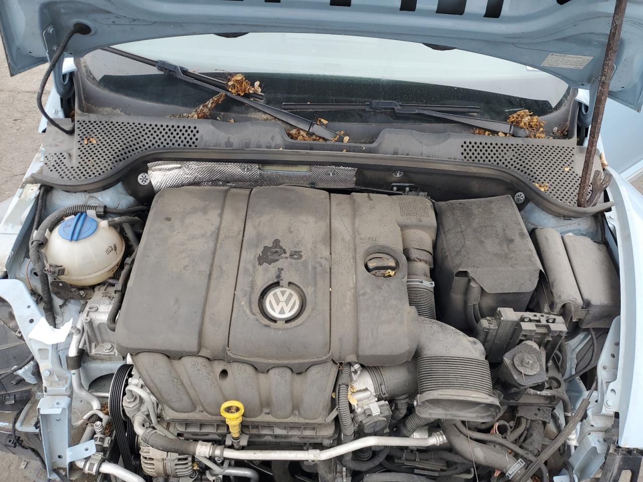 2014 Volkswagen Beetle VIN: 3VWJP7AT5EM602816 Lot: 80487385