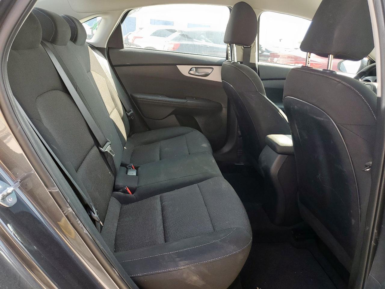 2024 Kia Forte Lx VIN: 3KPF24AD2RE823658 Lot: 81028535