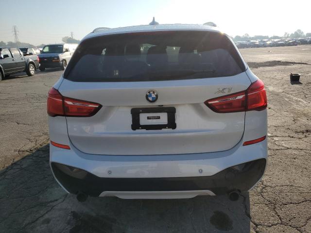Parquets BMW X1 2017 Biały