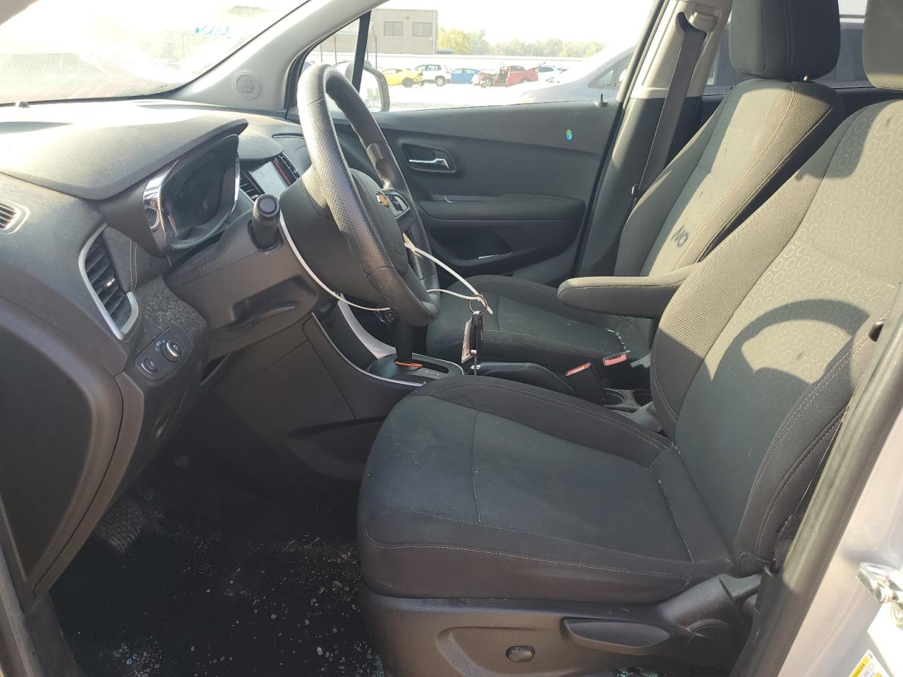 2021 Chevrolet Trax Ls VIN: KL7CJKSB0MB302707 Lot: 80394775