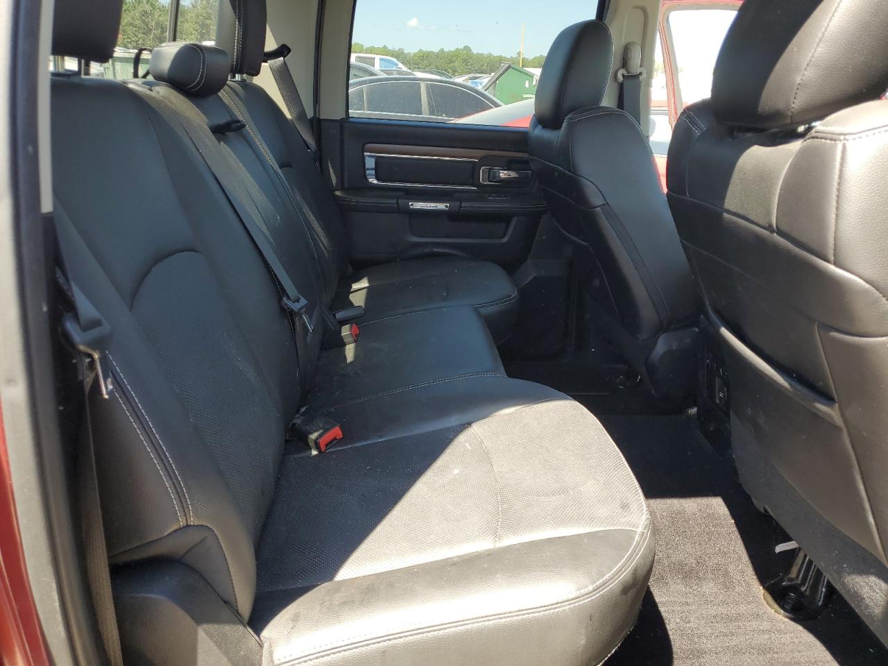 2016 Ram 1500 Laramie VIN: 1C6RR7NT9GS230215 Lot: 70844645