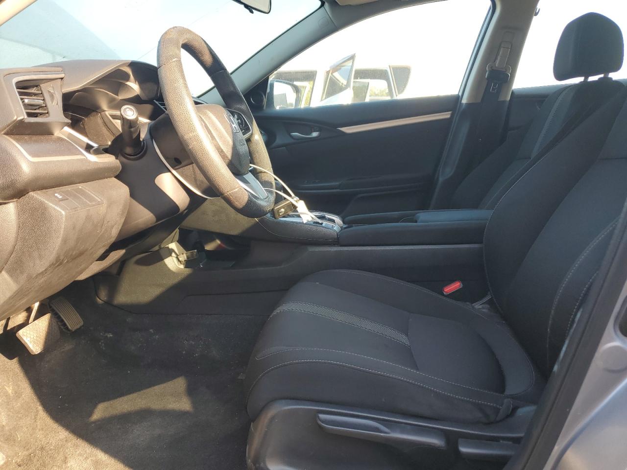 2018 Honda Civic Ex VIN: 19XFC2F73JE015117 Lot: 71677795