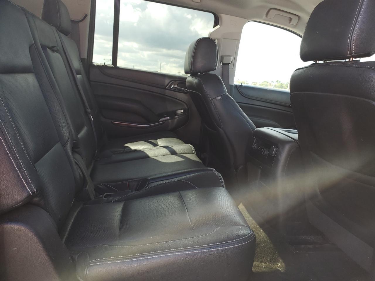 2015 GMC Yukon Xl C1500 Sle VIN: 1GKS1GKC9FR718855 Lot: 80947955