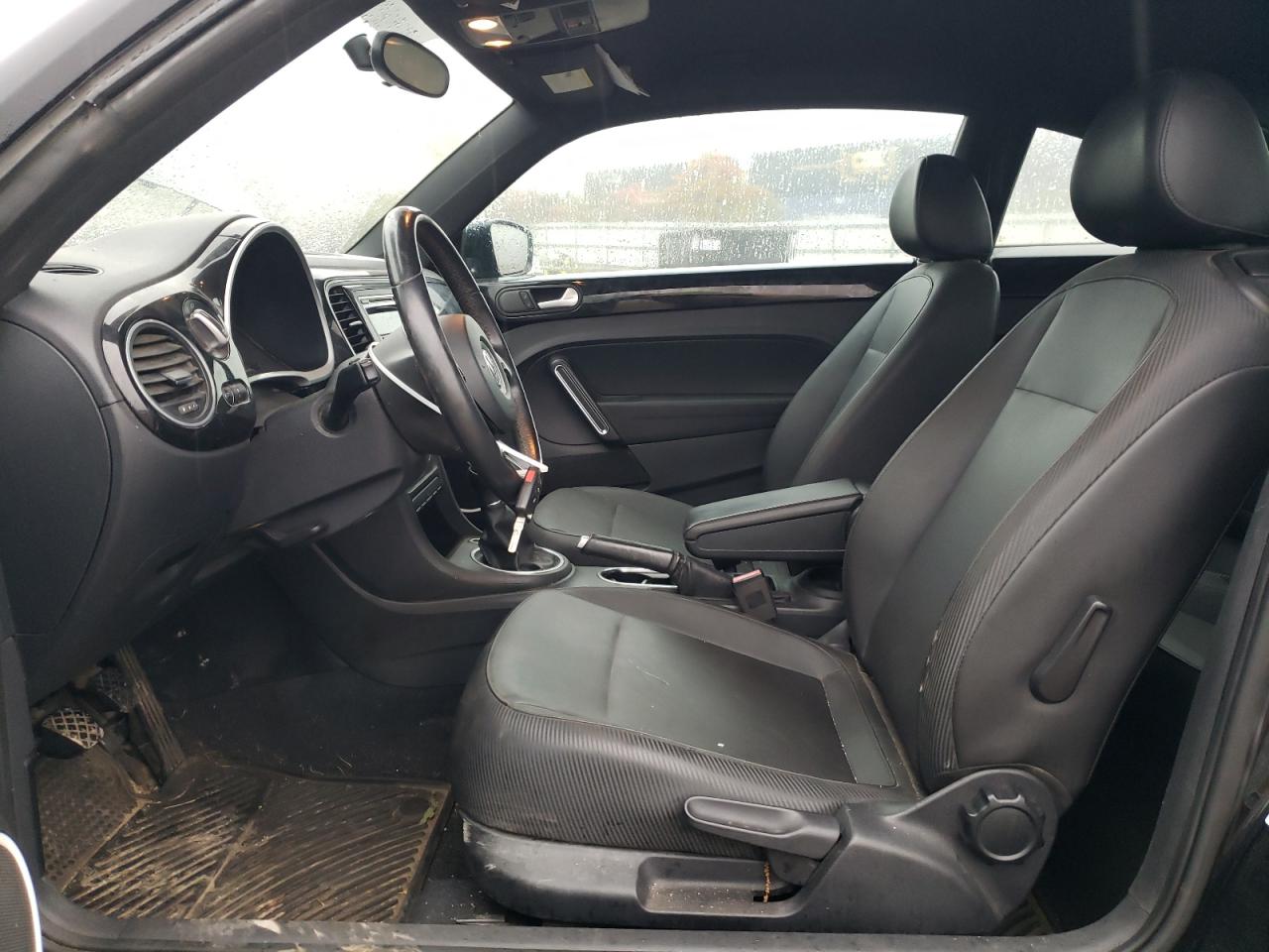 2015 Volkswagen Beetle 1.8T VIN: 3VWH17AT5FM623974 Lot: 81707105