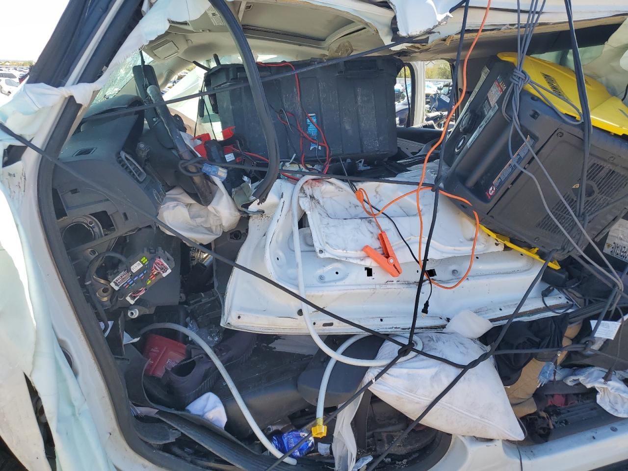 2013 Chevrolet Suburban K1500 Lt VIN: 1GNSKJE75DR373218 Lot: 71953375