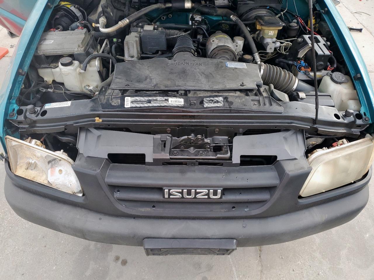 1996 Isuzu Hombre VIN: 1GGCS1449T8711517 Lot: 81641425