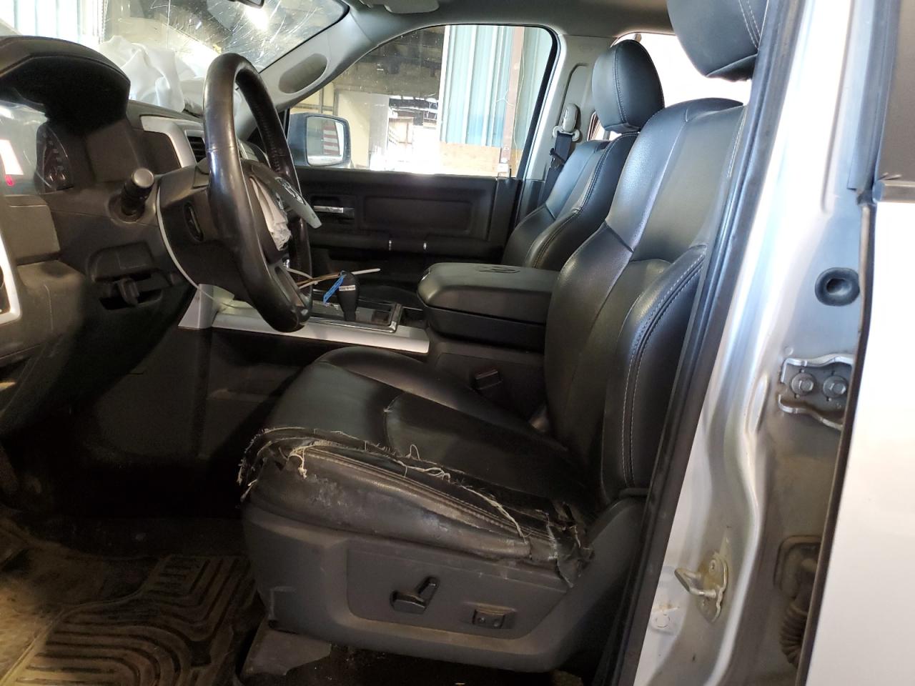 2010 Dodge Ram 1500 VIN: 1D7RV1CT6AS123009 Lot: 81144655